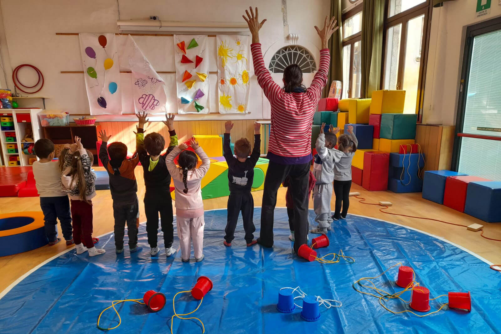 progetti educativi nelle scuole - circo in valigia